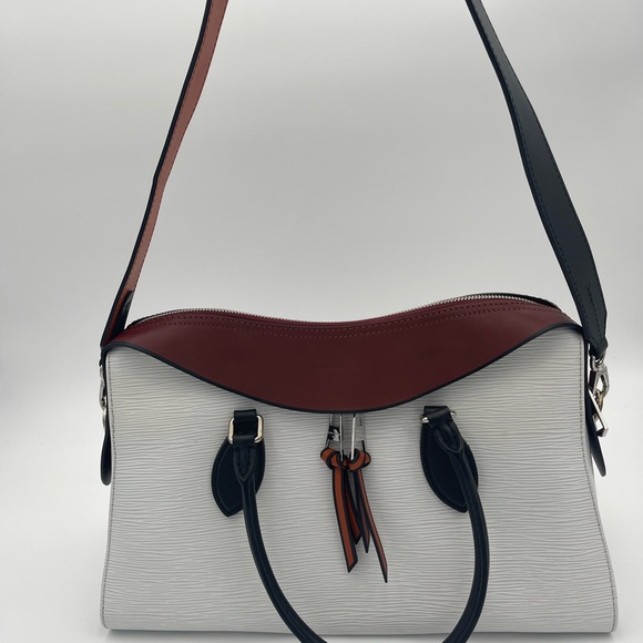 LOUIS VUITTON Epi Tuileries White - Picture 17 of 17